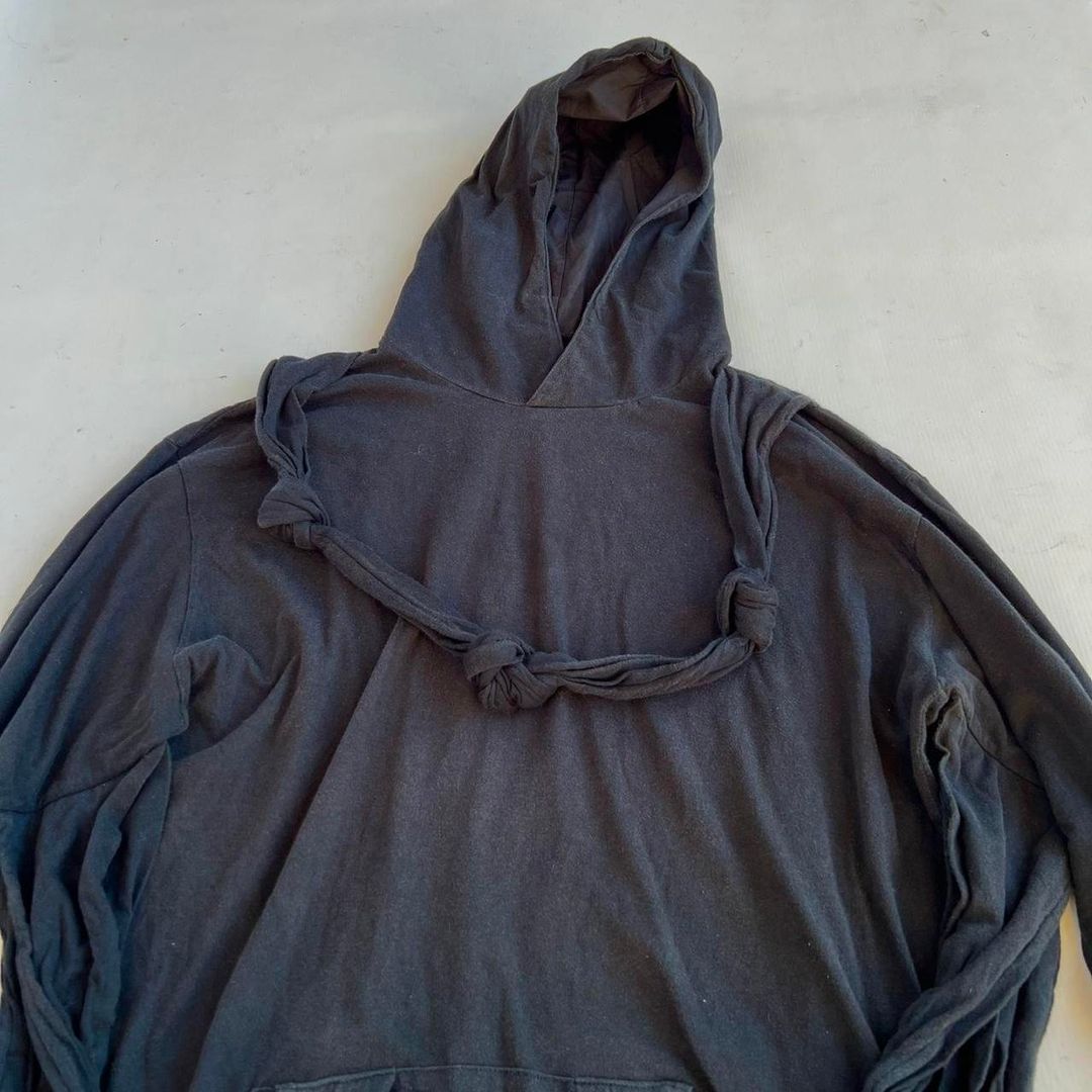 Thumbnail 2b99047d-3f44-45b4-8ee7-e993bee2ee6a