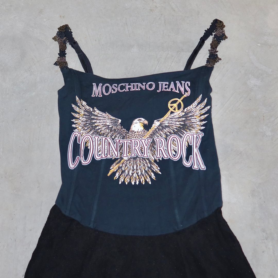 Thumbnail 17b59065-48a8-4d6f-8cd1-e007d3eed239