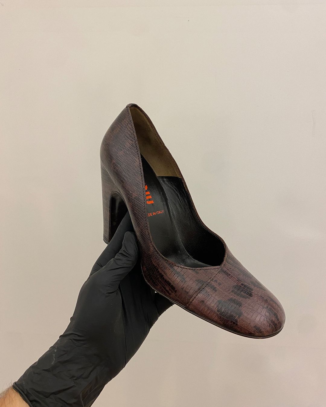 Thumbnail 0f54eff3-c837-401b-9190-e5a2e6a03cd8