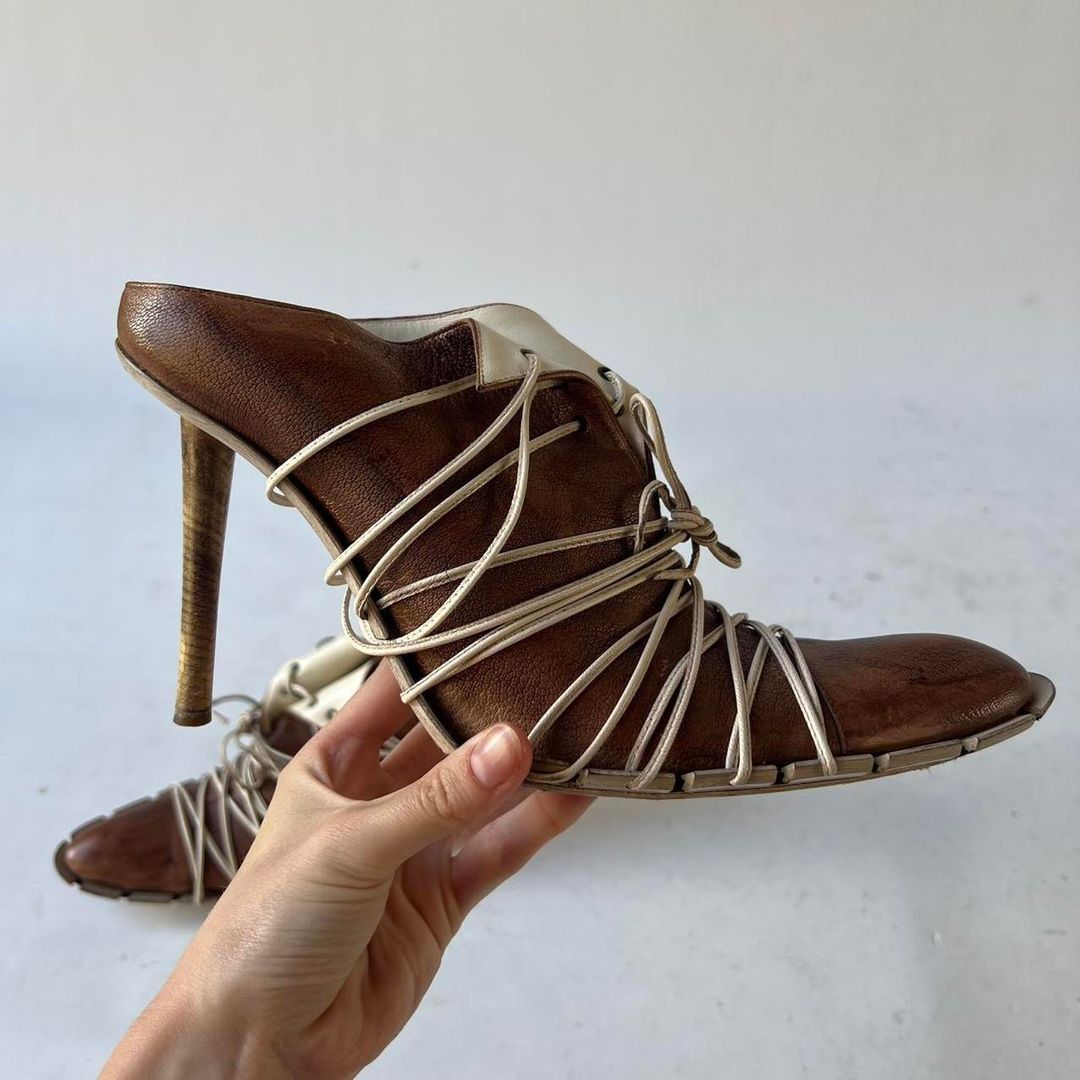 Thumbnail 4bb80ef6-579c-4f7f-a73f-7d1108bb1437