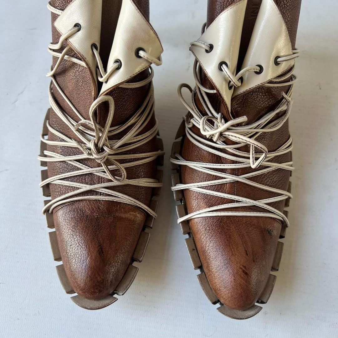 Thumbnail 8240e854-9cb5-432c-a1fa-e4f653092791