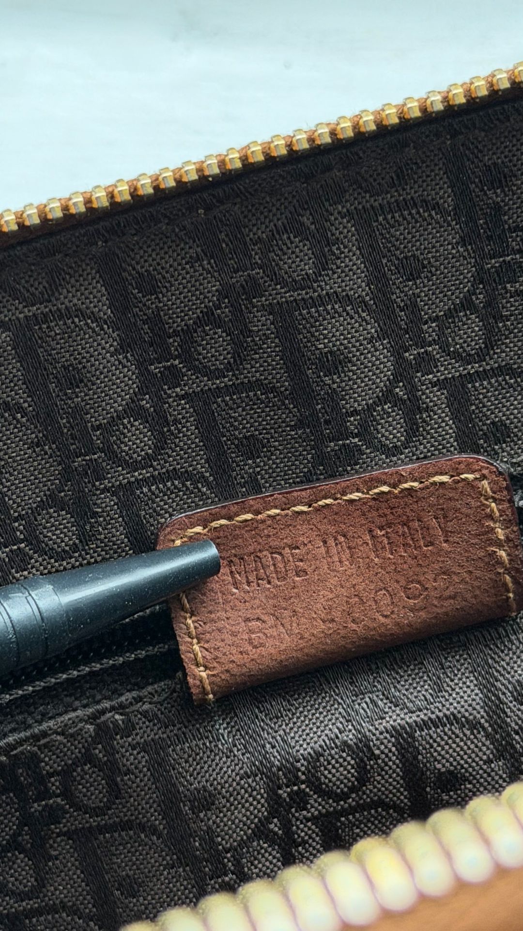 Thumbnail 0bca3179-e4d1-4946-9f25-ef8344f8b459