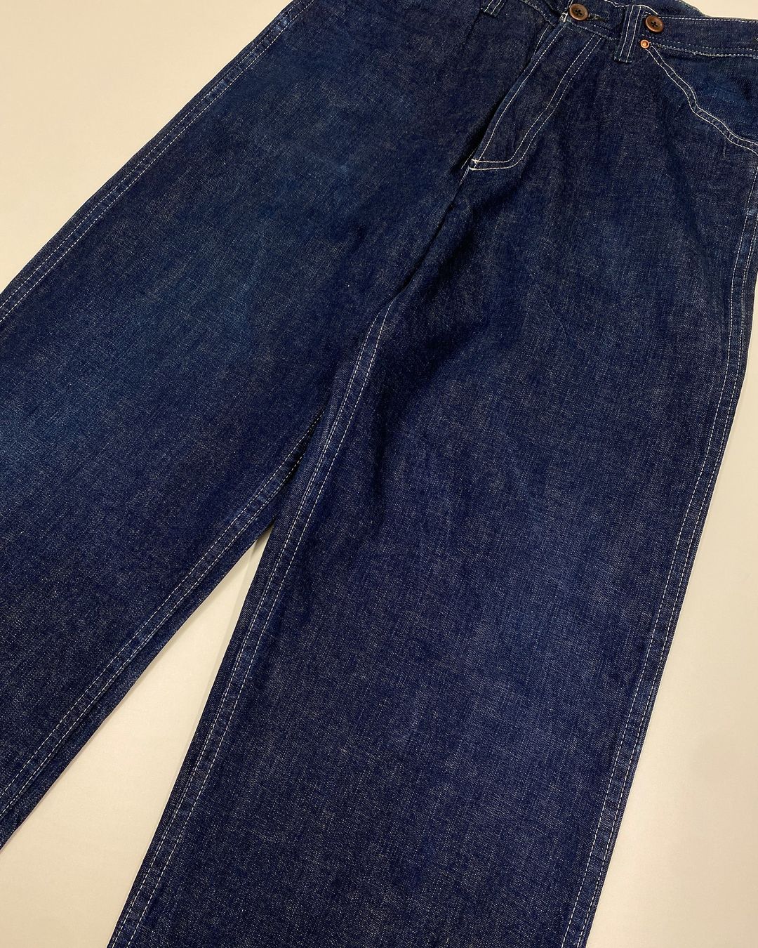 Thumbnail 45a09a9c-33ed-4f08-aa15-c3697a33811e