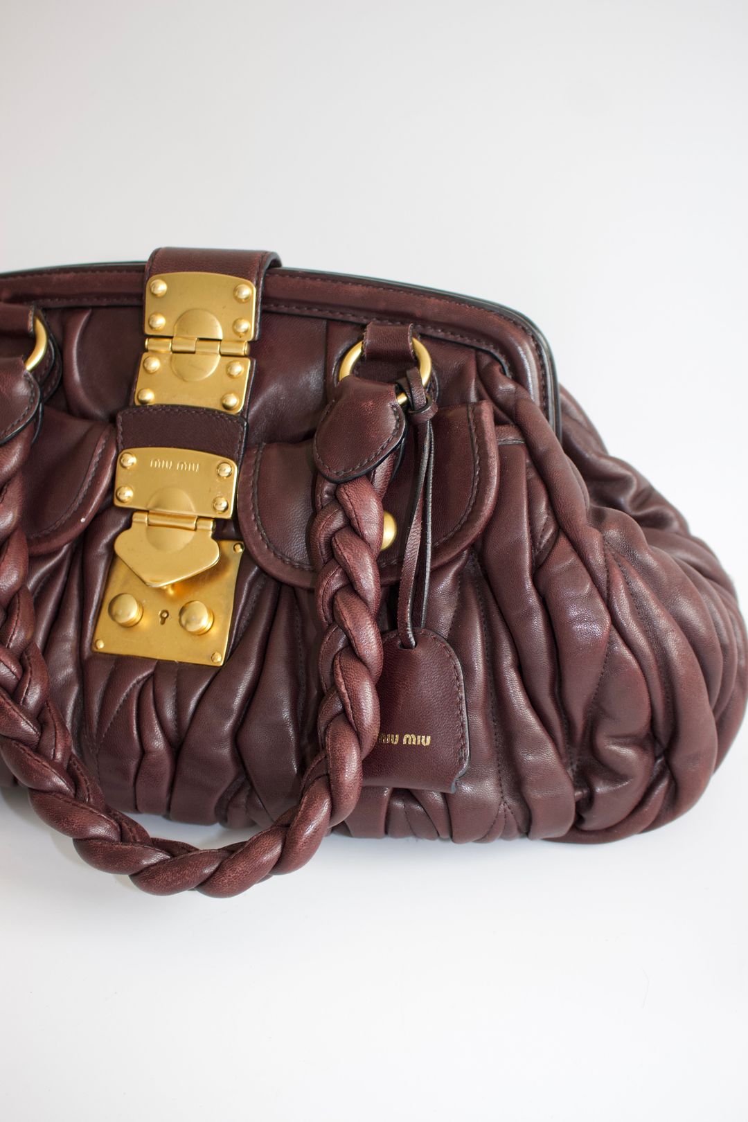 Thumbnail 77bebdc6-3d07-4a1c-96b6-a5520e3f93ee