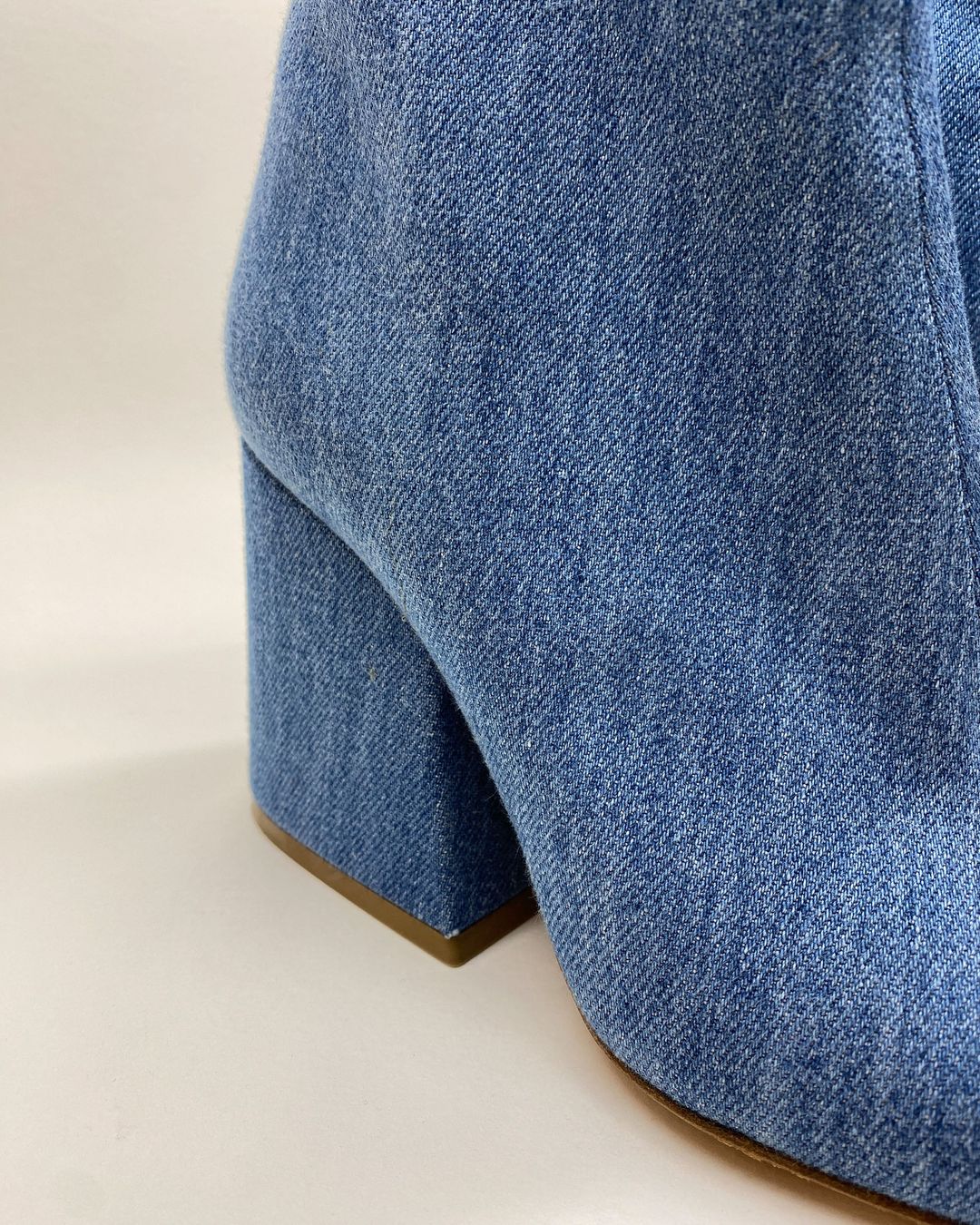 Thumbnail 36c1b1ea-51cc-43d3-baec-96a7bdbb72a5