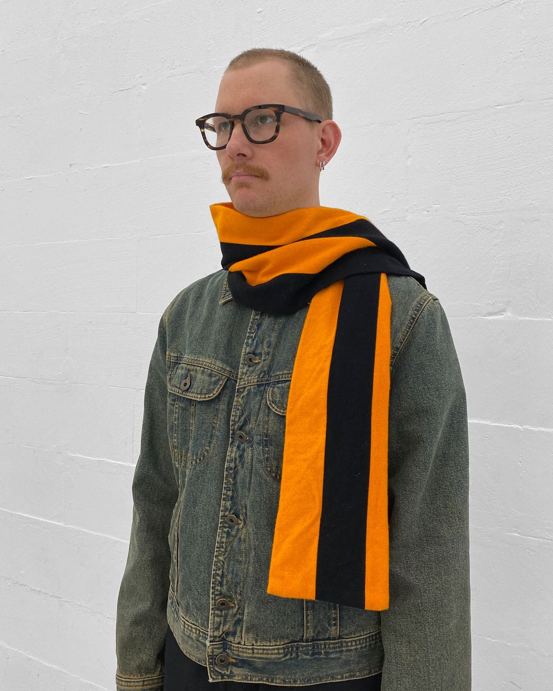 Smart Turnout London 2000s Striped Wool Scarf Orange Black by Smart Turnout London in size ONE SIZE from ACCESSORIES category