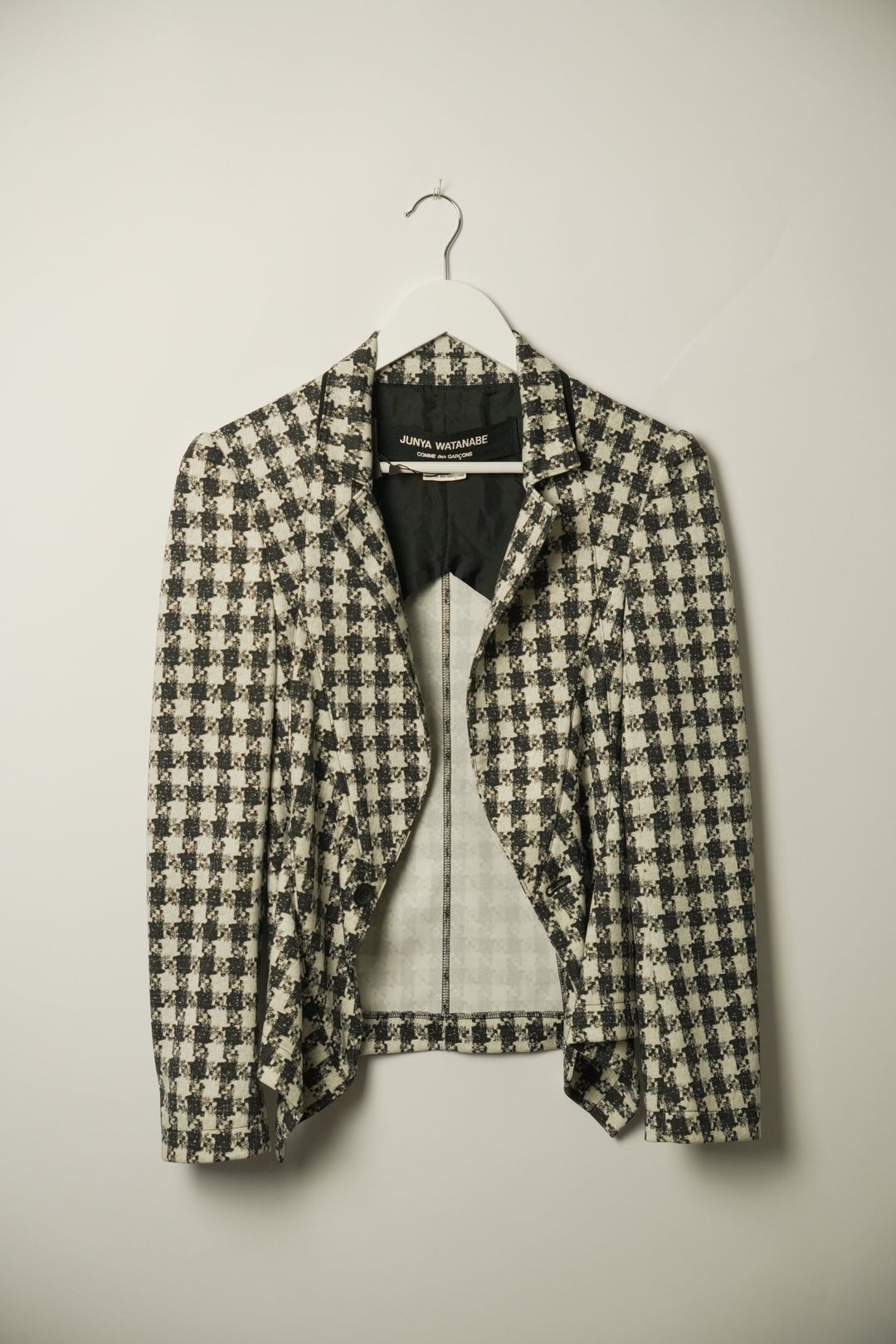 Junya Watanabe Comme Des Garcons Houndstooth Print Blazer AD2009 by JUNYA WATANABE in size AU/UK 6 from COATS & JACKETS category