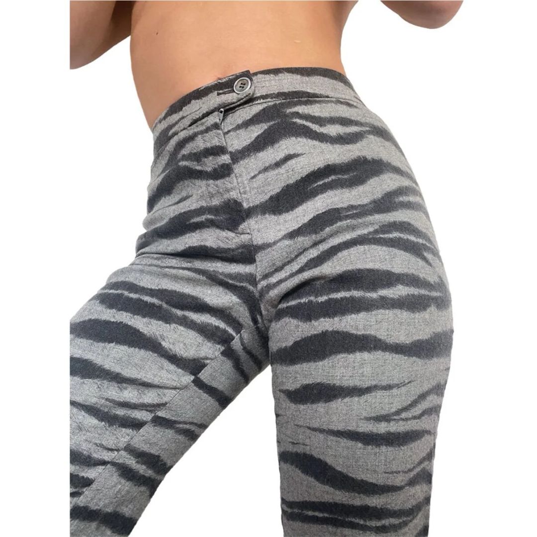 Thumbnail 94cdf780-104b-4b82-bda0-053b94b7a050