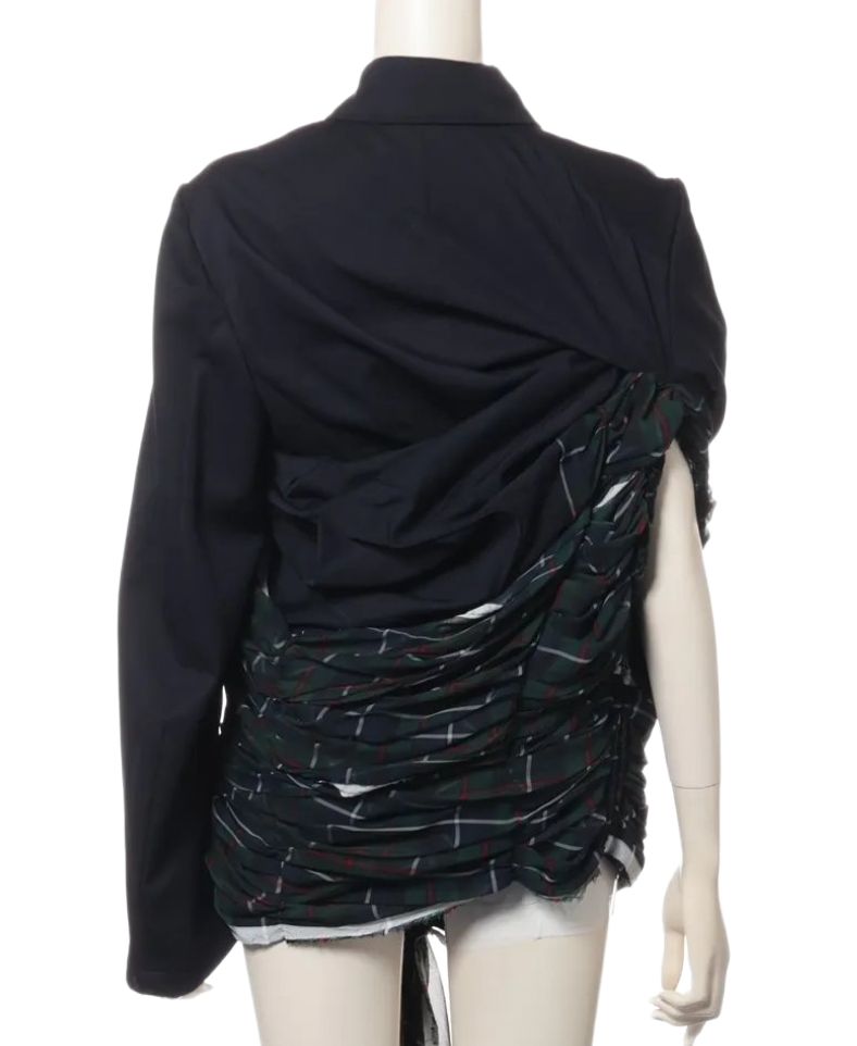 Thumbnail 02851f51-49bb-4cd8-923d-880c25aecb8f