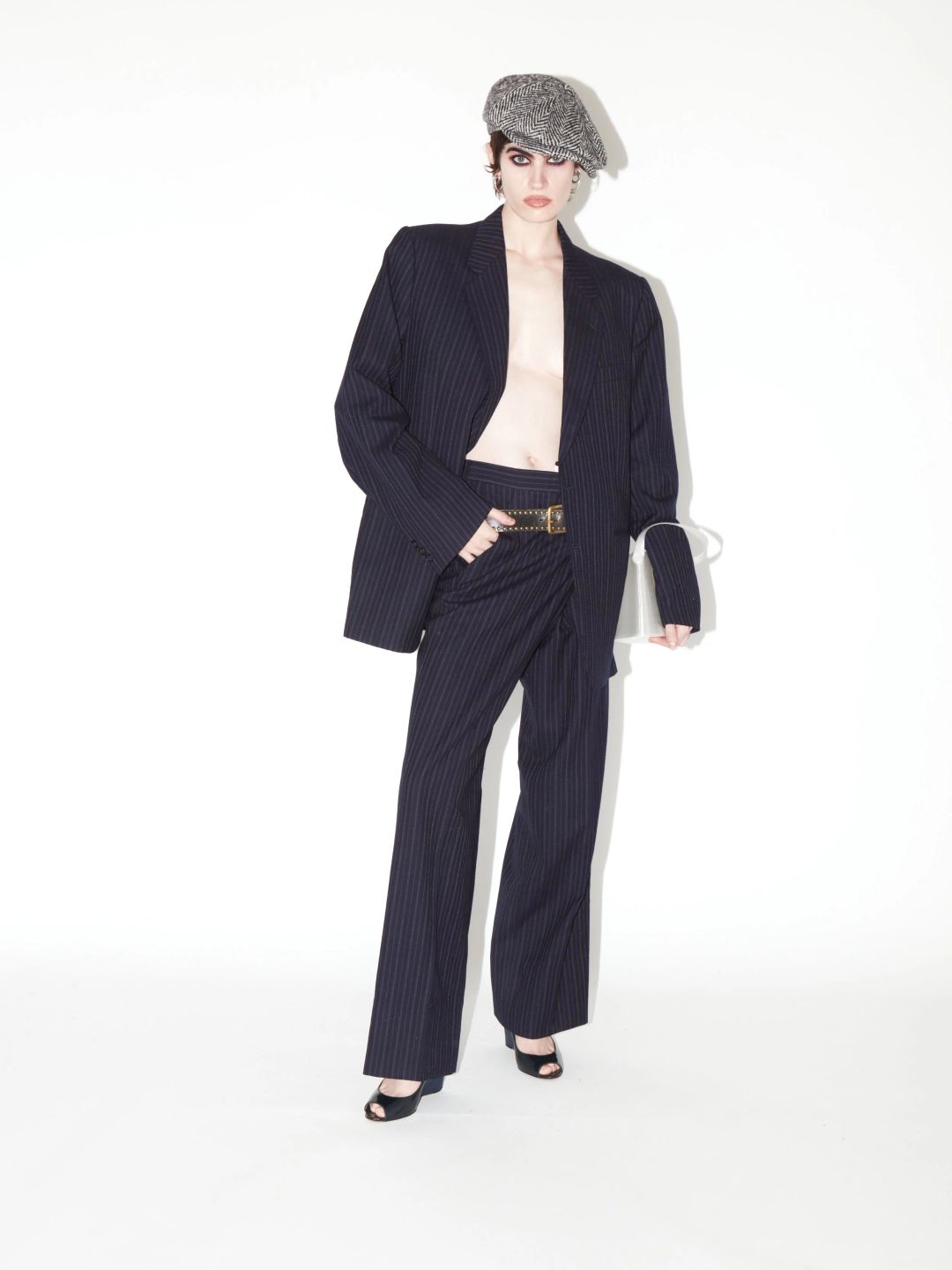 Thumbnail 62eb482a-b37c-4f74-bc73-988efe80ac87