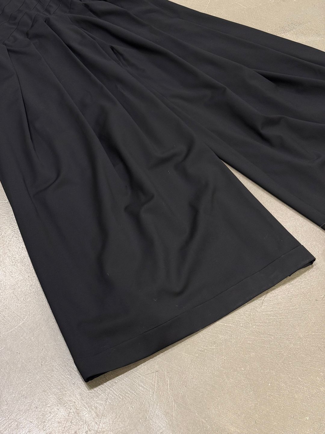 Thumbnail 23119007-1294-4767-9877-5c0db7c26062