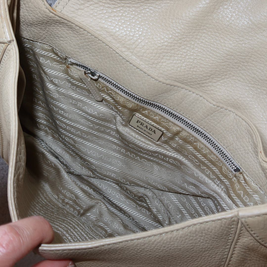 Thumbnail 6b55876d-3f78-4c3a-bf34-f3ecf5b5c95a