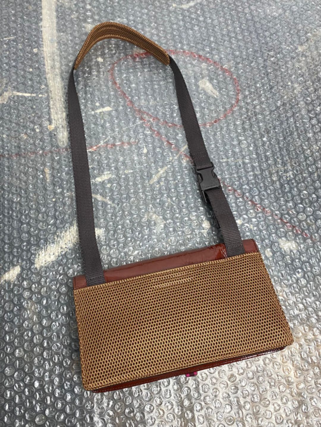 Thumbnail 530fdf69-692f-467b-8624-bbcb9a500c77