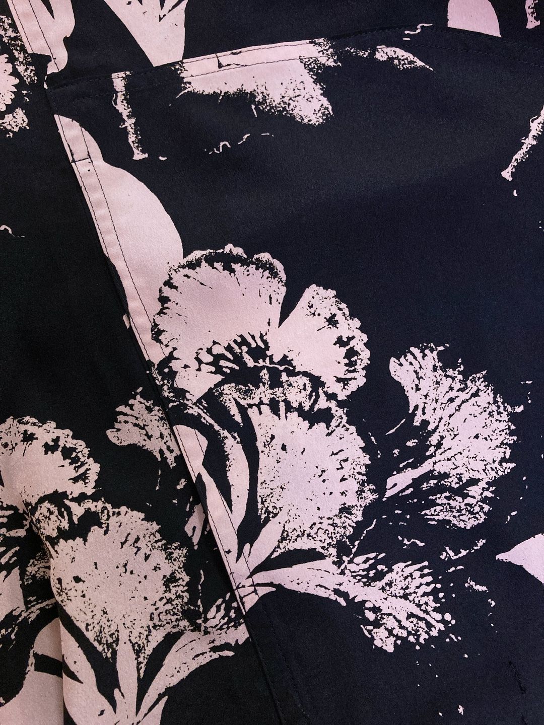 Thumbnail 04395631-57bc-4017-bf3a-4b354ba4b411