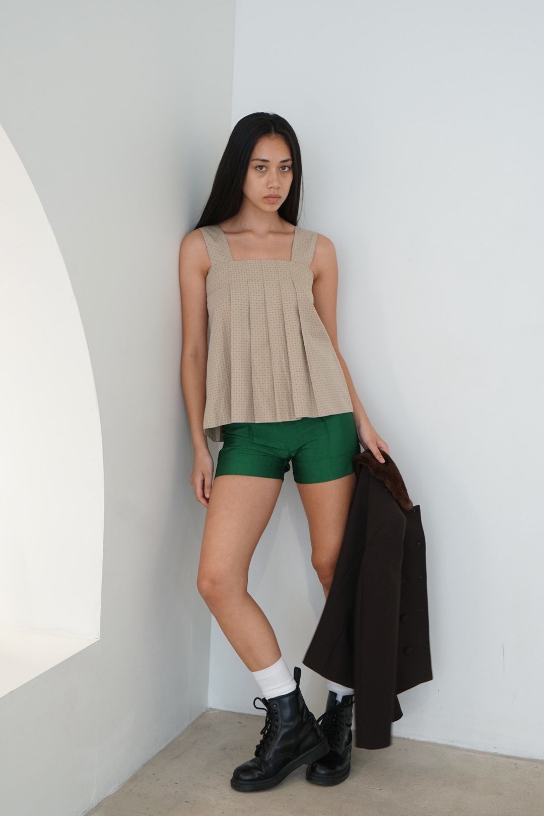 Dries Van Noten Green Silk Short by DRIES VAN NOTEN in size XS from SHORTS category