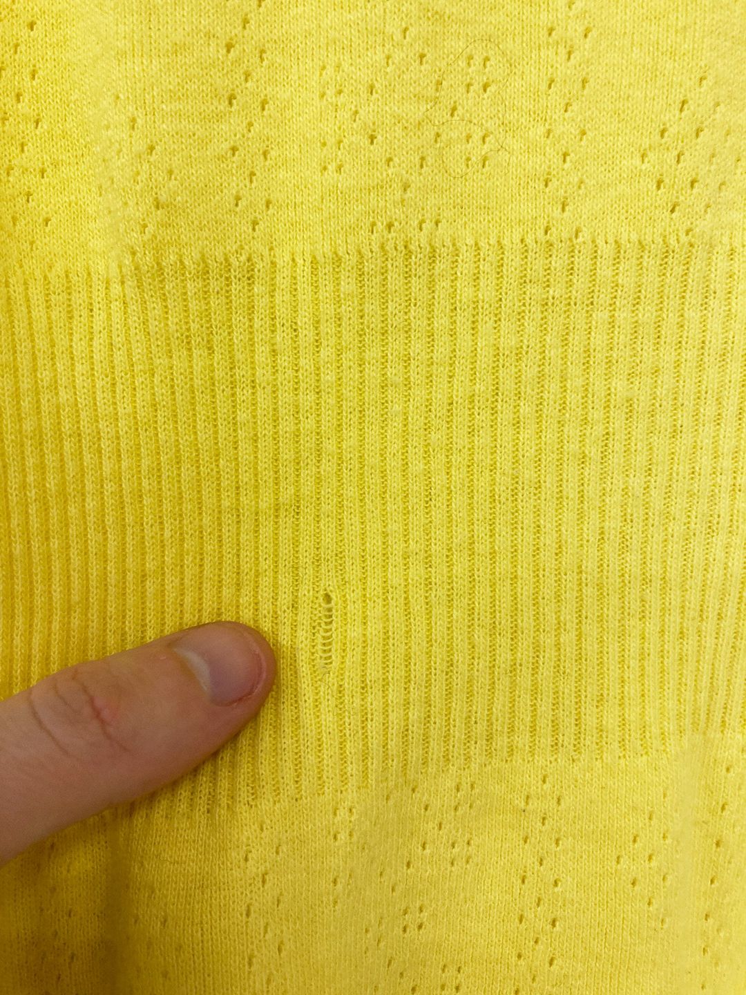 Thumbnail 265da230-15b4-41a9-8138-0792f51e85a4