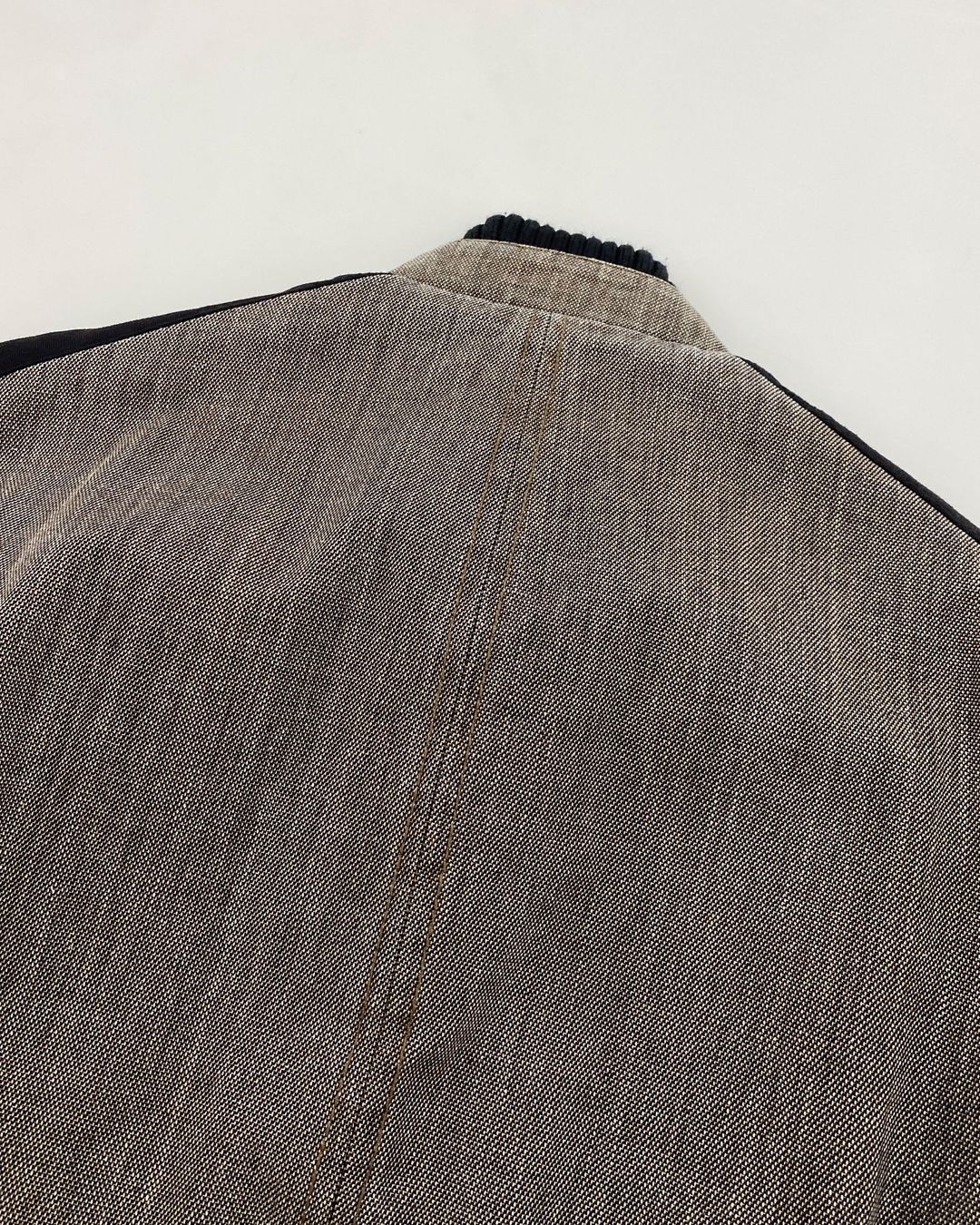 Thumbnail 934a82d3-a764-4afb-8983-65041b8dc5da