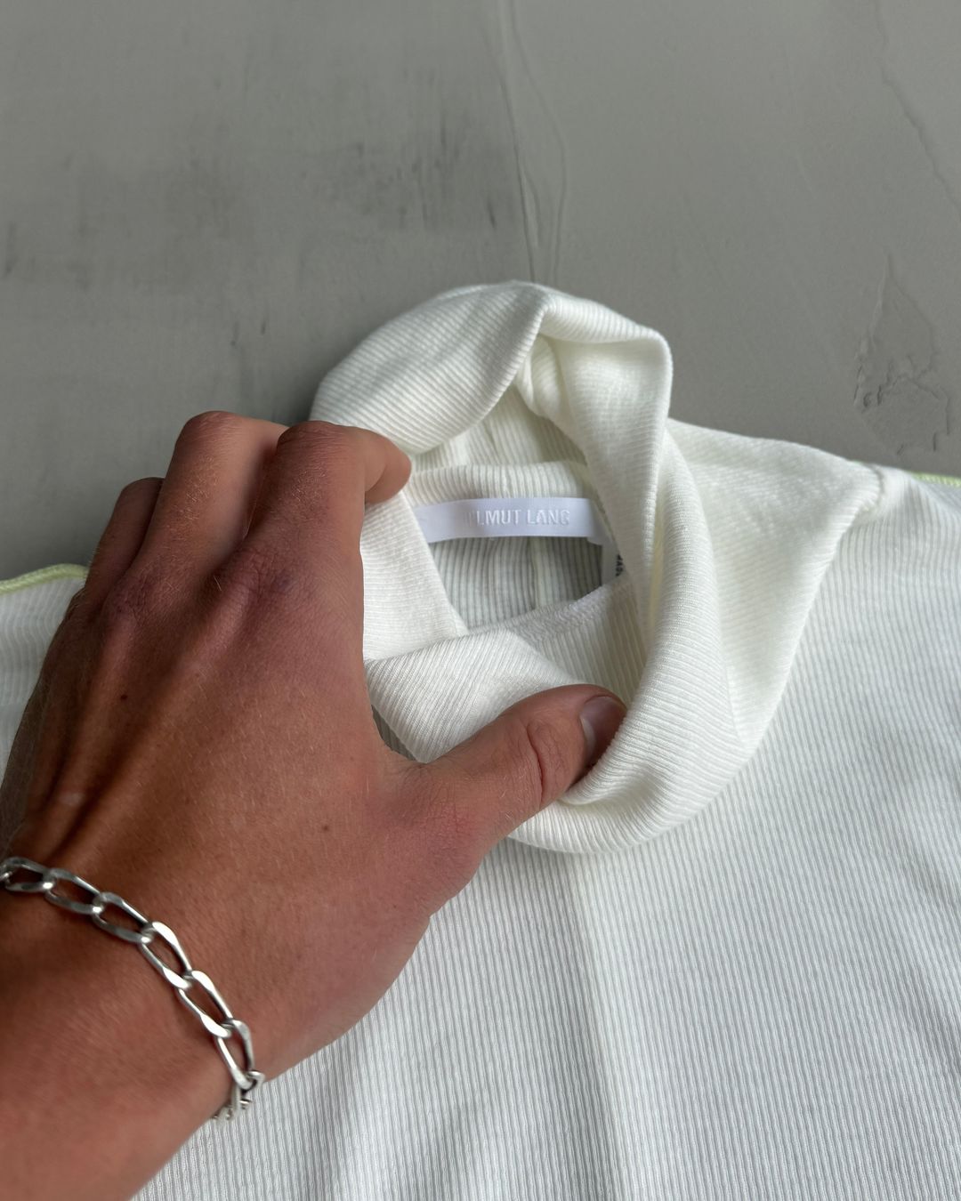 Thumbnail 42ffd172-1287-4fd2-a961-ac0eb8a10e6e