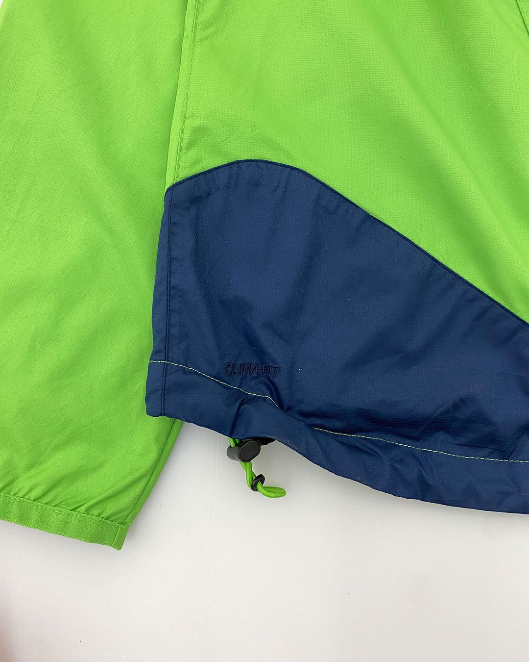 Thumbnail 03624e39-f57f-473b-810a-b534d12b5171