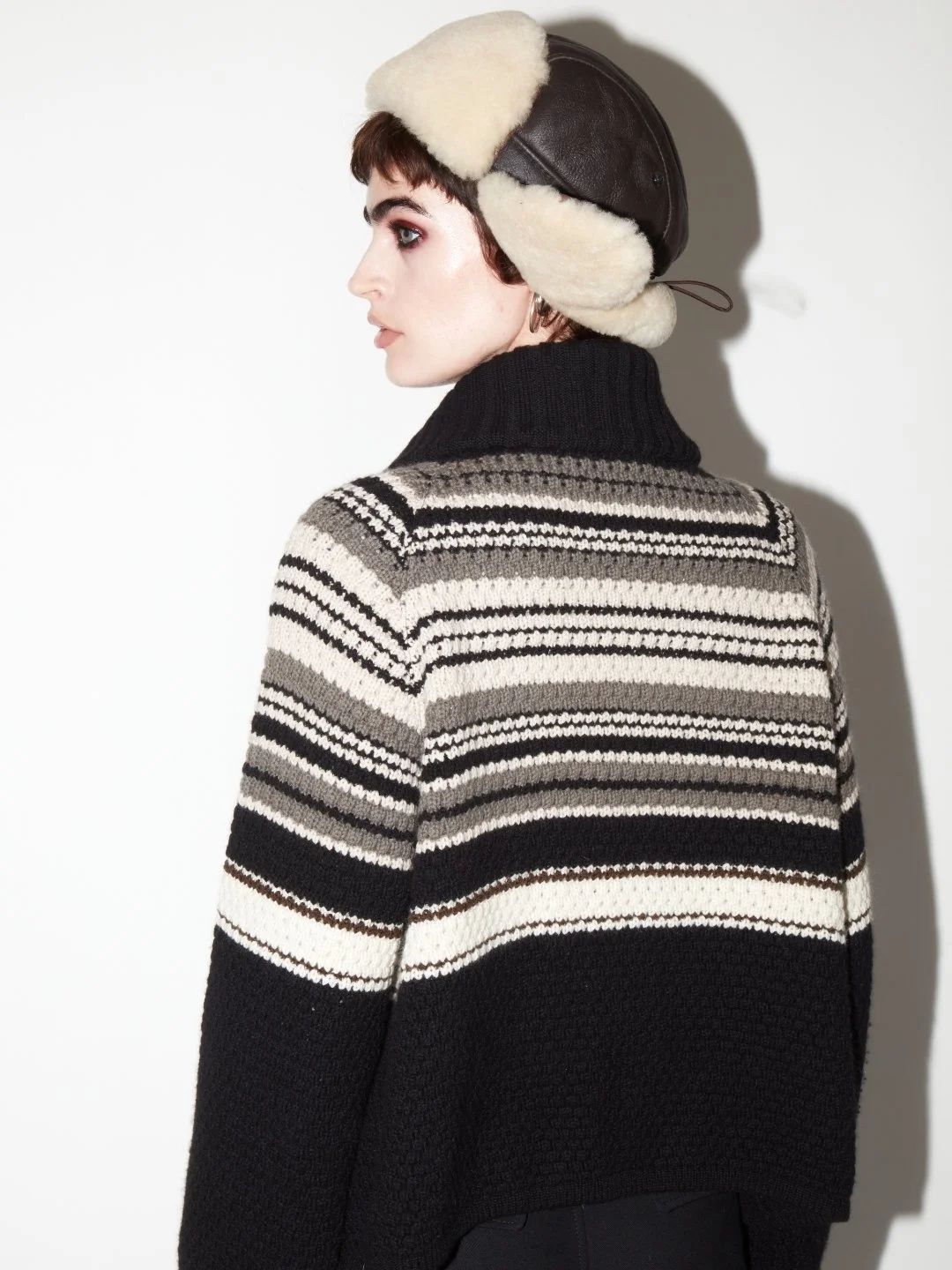 Thumbnail 293c6588-00e0-498b-9b24-c49f64134df0