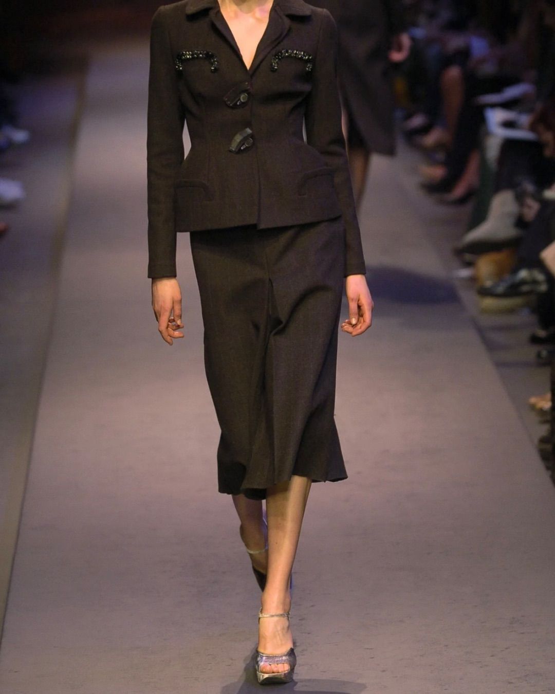 Thumbnail 0f1399e9-21c7-45c4-a19a-ac59b85c7712