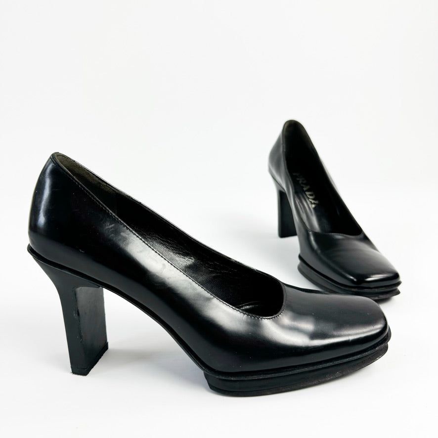 Thumbnail 2add65bb-24d1-4997-b5c6-8ccaf52d3500