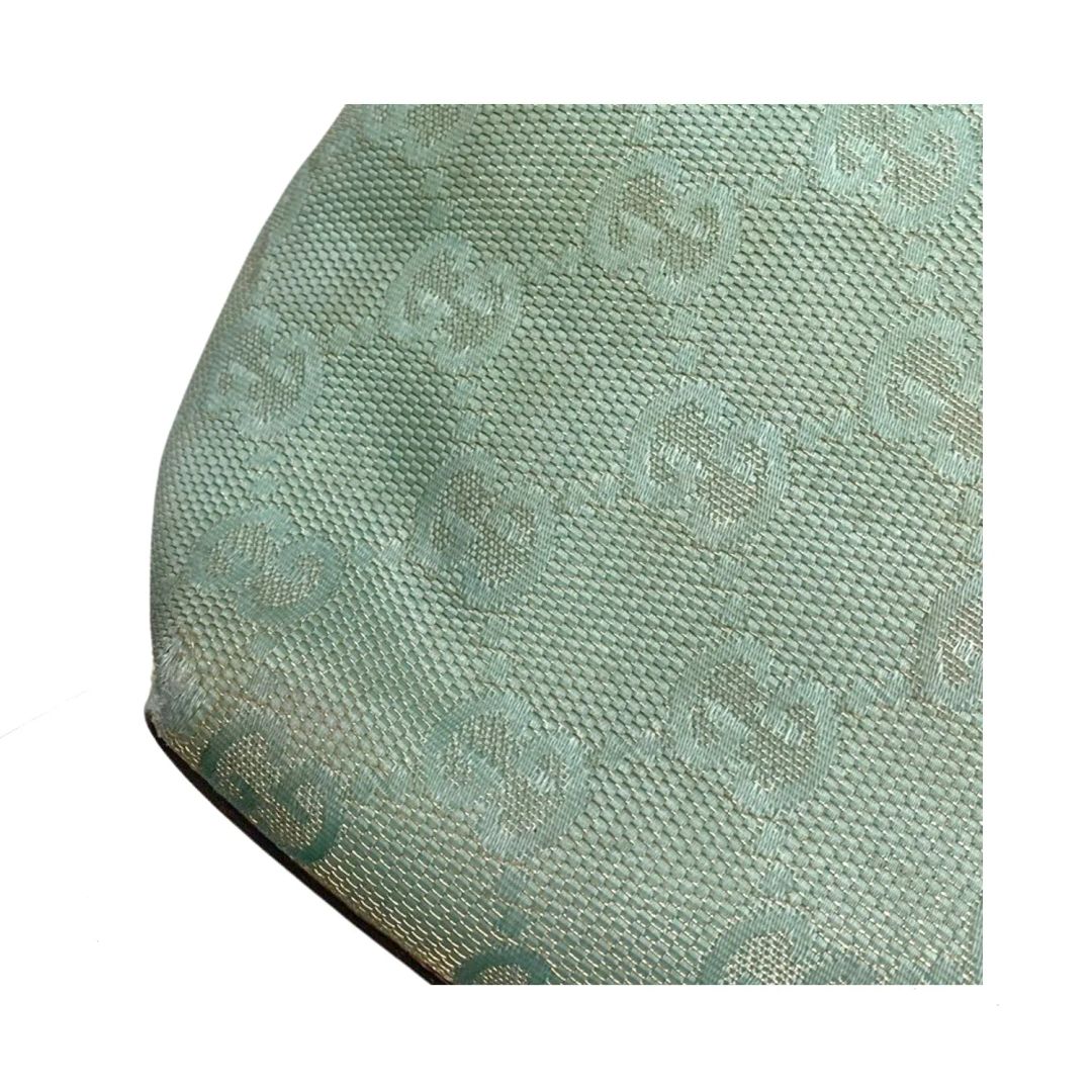 Thumbnail 1471b2e5-8955-4670-a183-ea8950fd740b