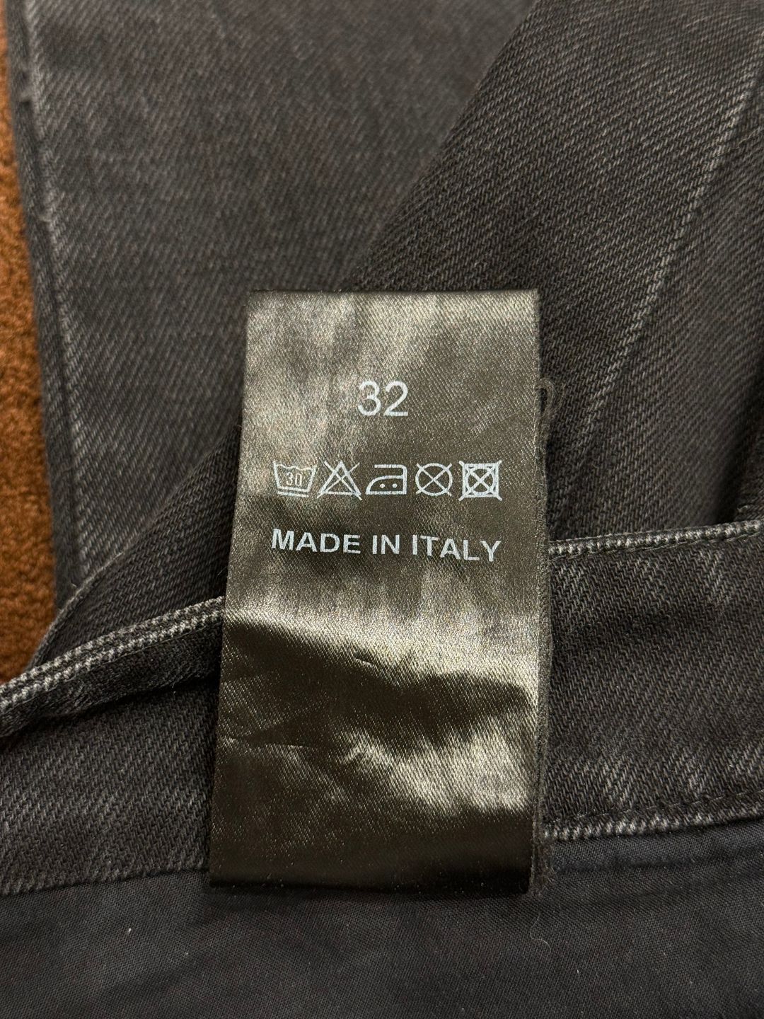 Thumbnail 111f6b3b-49a9-41ce-94b4-3ad1cc66463f