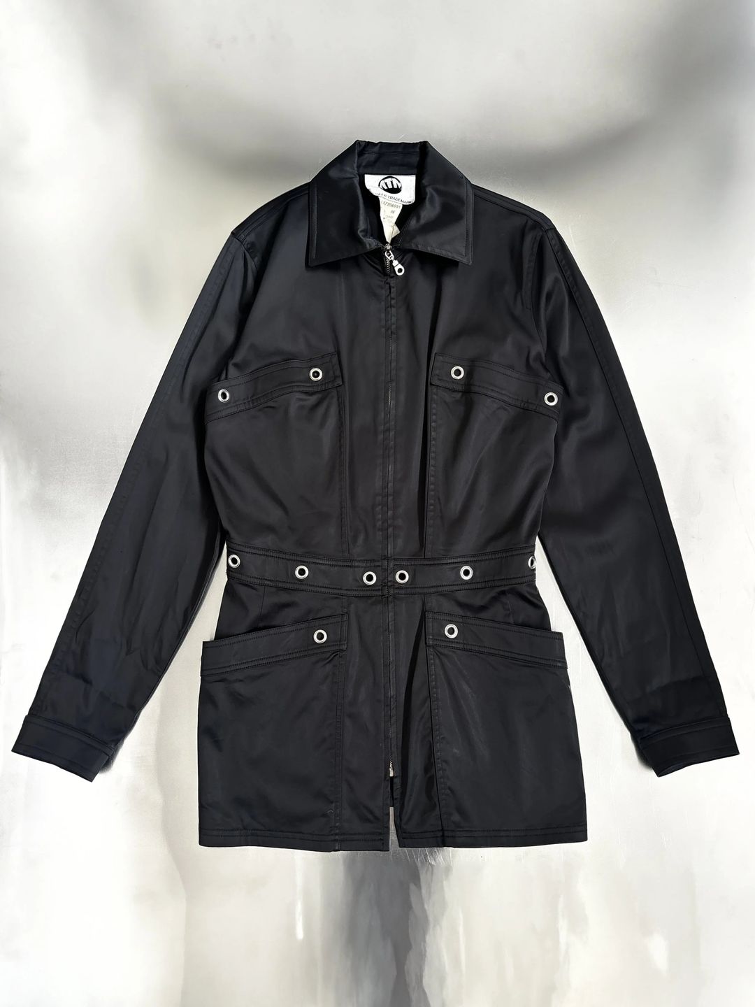 Thumbnail 02254739-a8c3-464a-a84e-9fee73b646a0