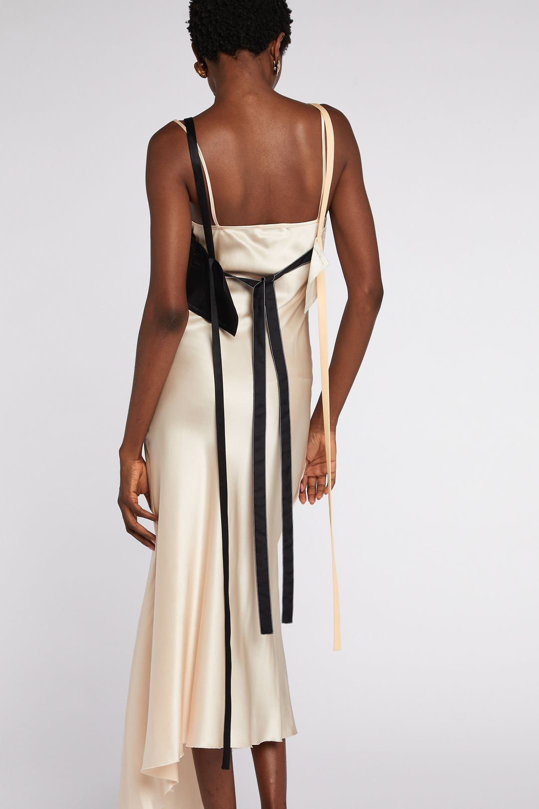 Thumbnail aa9c2db9-f957-43f0-8a97-b572615e5aee