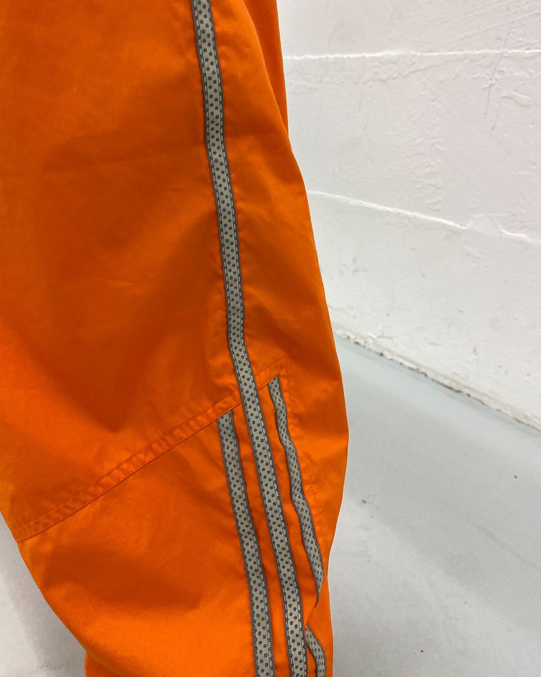 Thumbnail 00056166-4249-4e97-9f9f-b98716c1d9bc