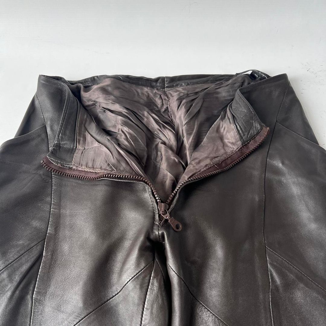 Thumbnail 01b7ea75-2047-49a5-9c32-3101a9e1a1da