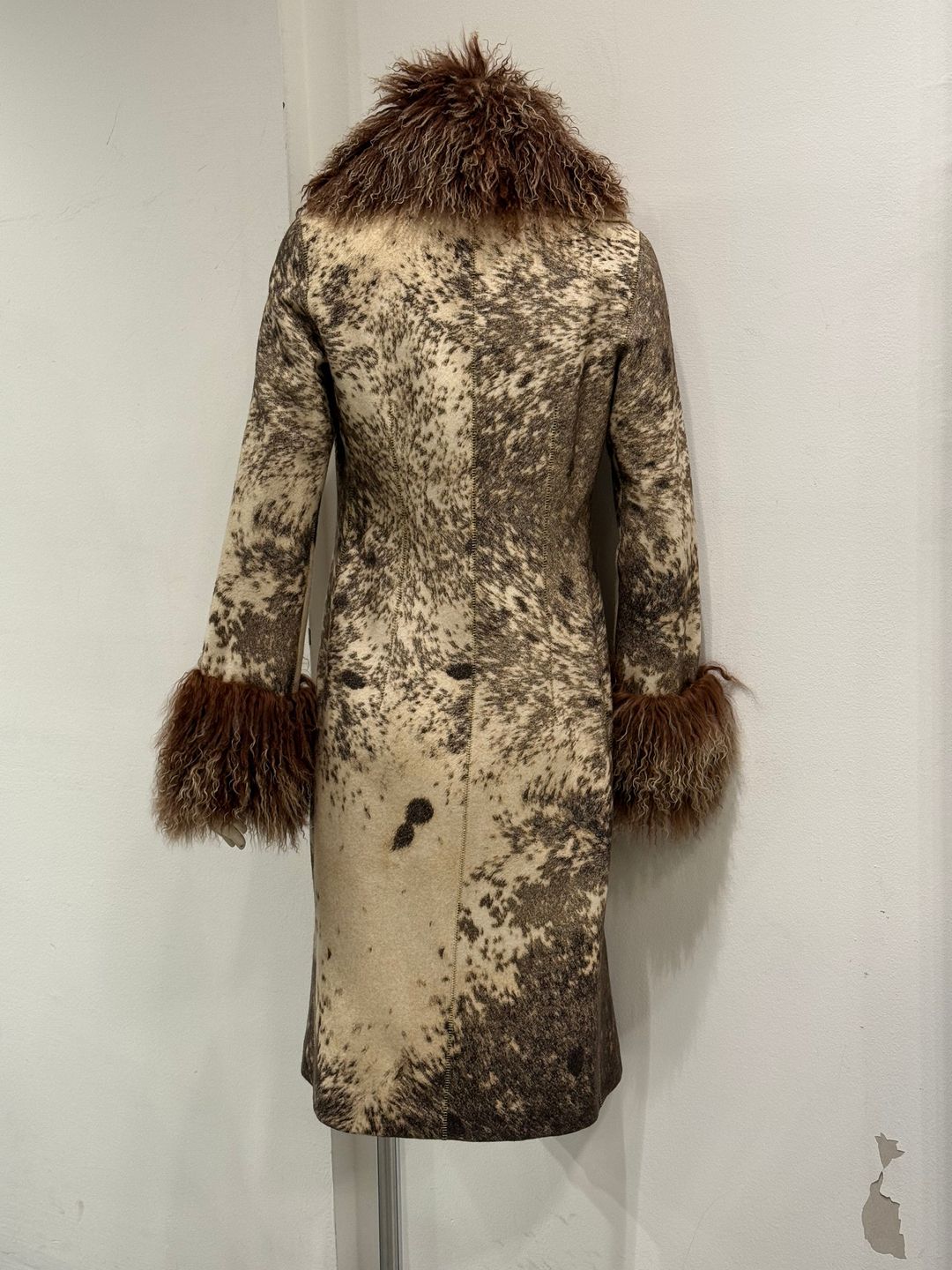 Thumbnail 4b353785-a79a-447d-8cf7-208a63e9689a