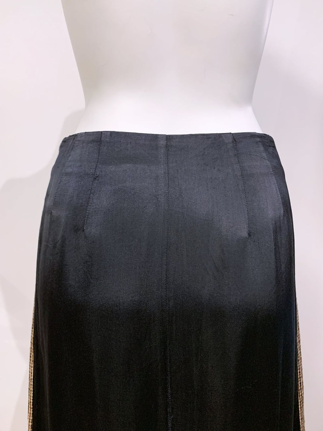 Thumbnail 23f940c6-c90d-49cb-8628-ba9a61936d57