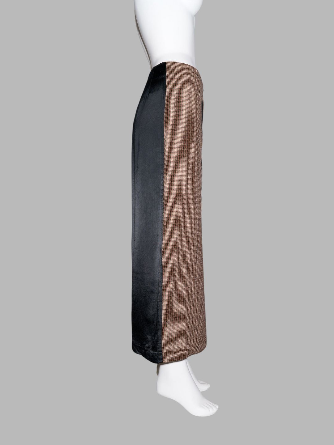 Thumbnail 278deec7-8329-4d02-a7f1-64b3047c7ea5