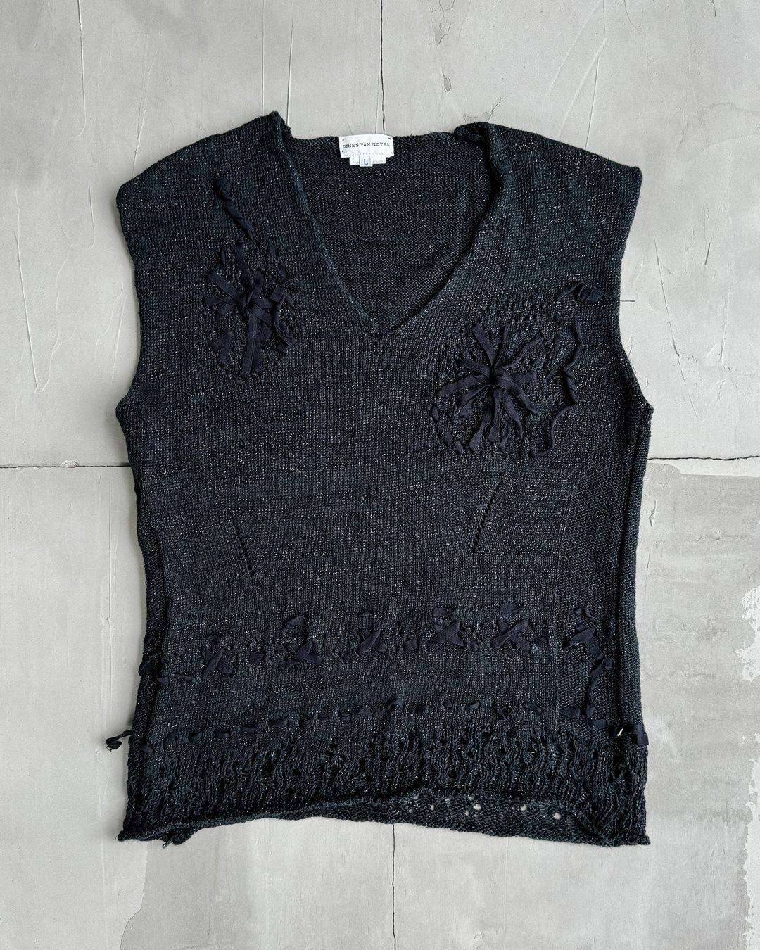 DRIES VAN NOTEN FLOWER KNIT VEST by DRIES VAN NOTEN in size L from TOPS category