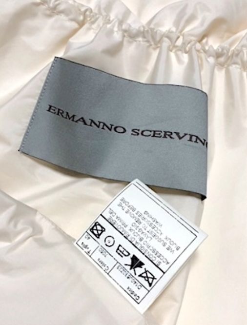 Thumbnail 25933581-f35e-494a-b0a9-bca1bd018da7