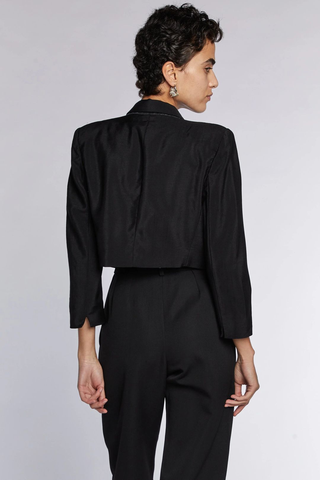 Thumbnail 922fbab5-cdf5-4f58-8833-80eac97da9f6