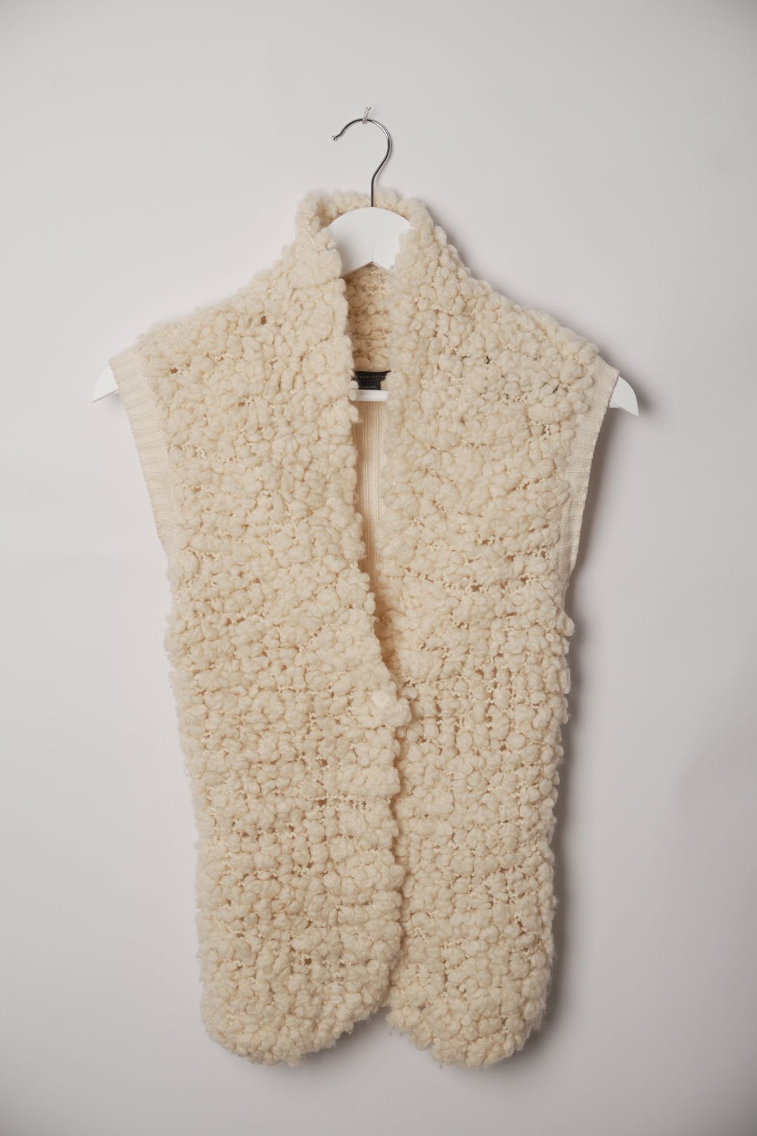Armani Exchange 2000 Shearling-Look Boucle Knit Vest by VENDOR-UNKNOWN in size XS from TOPS category