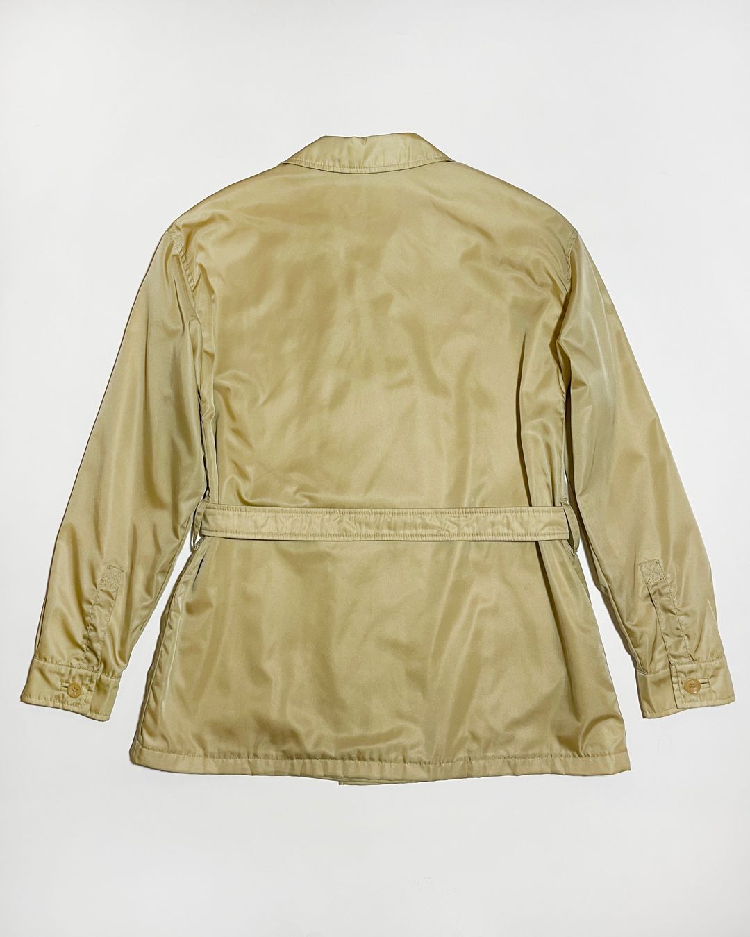 Thumbnail 44874394-4124-40b5-a54b-7eb0d8c4f0b8