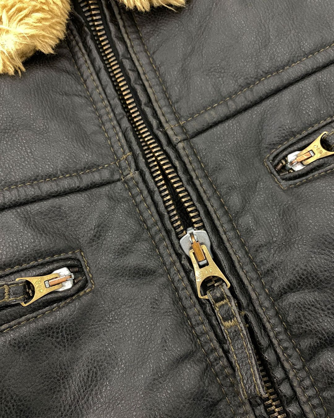 Thumbnail 00906706-6f96-4fae-86a7-cb949e526c61