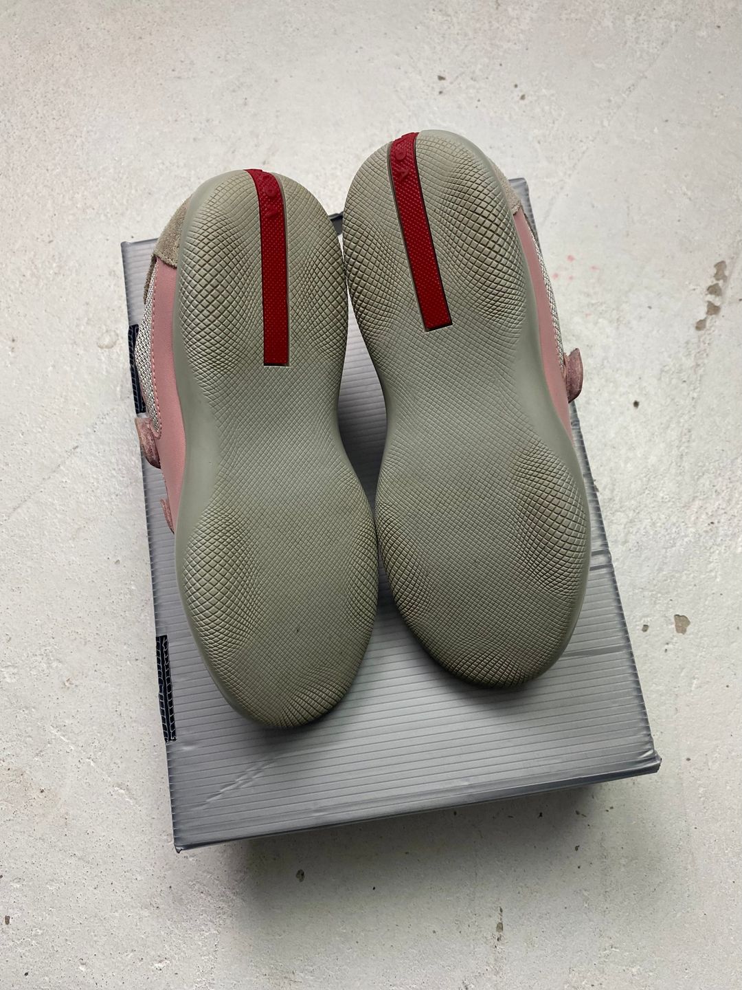 Thumbnail 0dbe00d2-0ec2-482e-9337-420f6a797a67