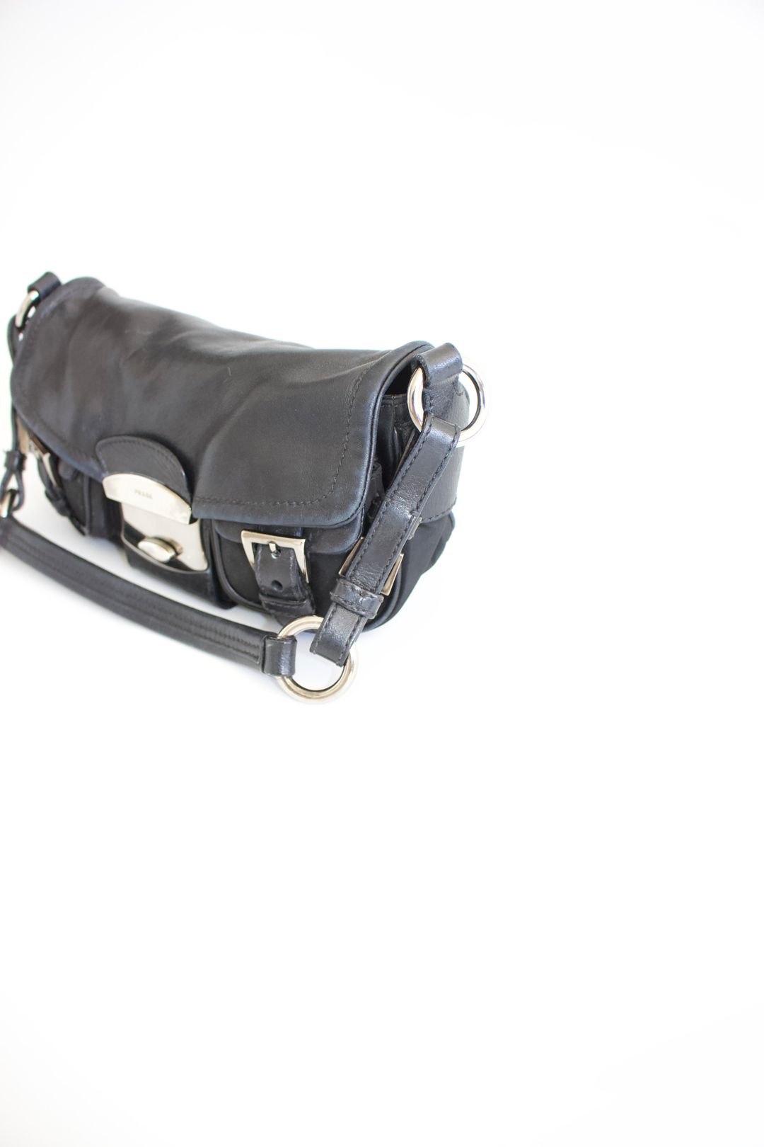 Thumbnail 8701076e-6f25-4111-9b1c-f1ee1e5f66a3