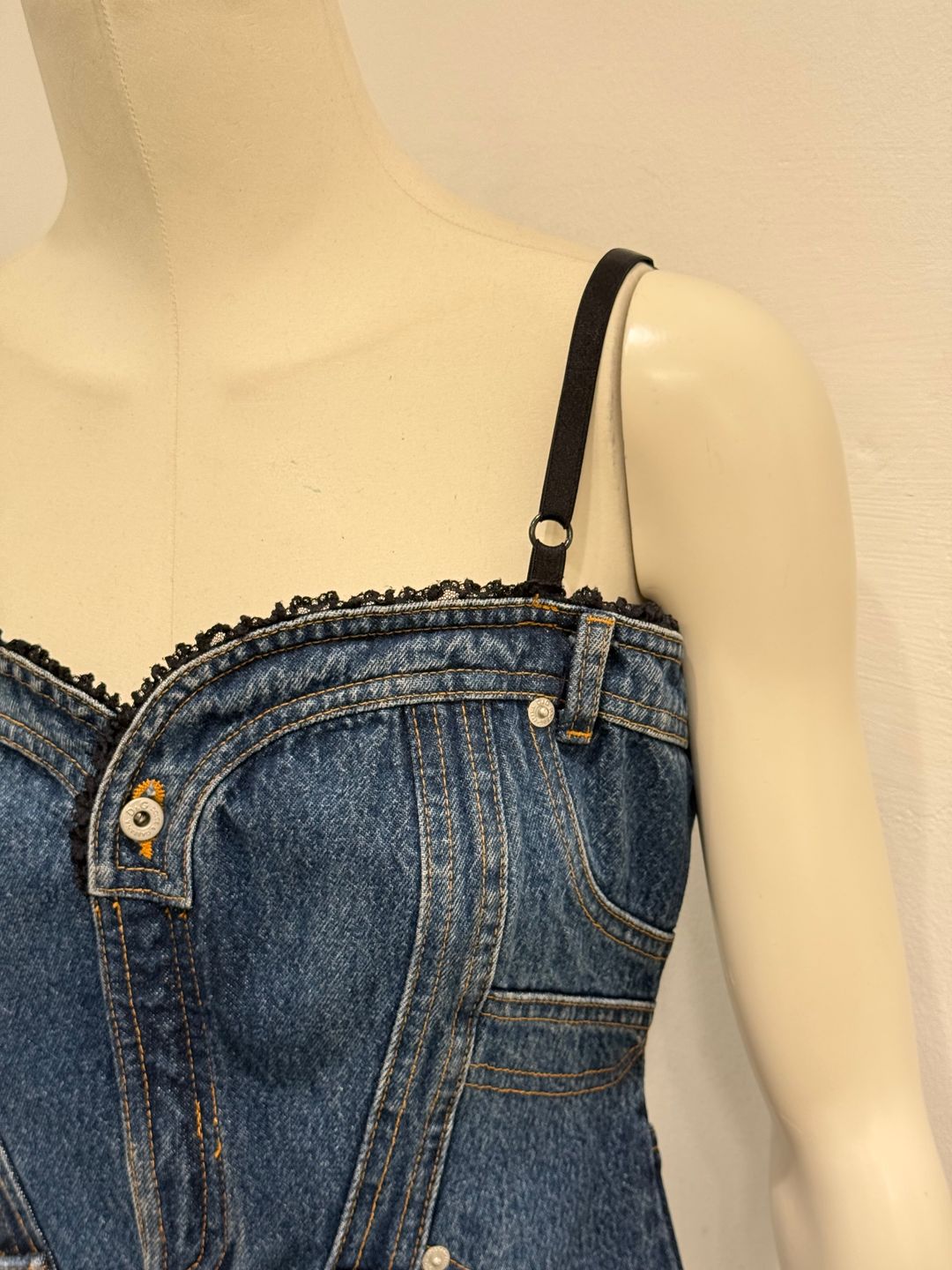 Thumbnail 3083f044-31c0-4256-8eee-e69052123f31