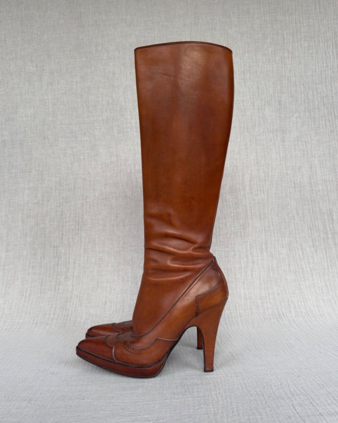 Thumbnail 99bd960a-49f2-4cfc-b8bb-c4c4f3d7f901