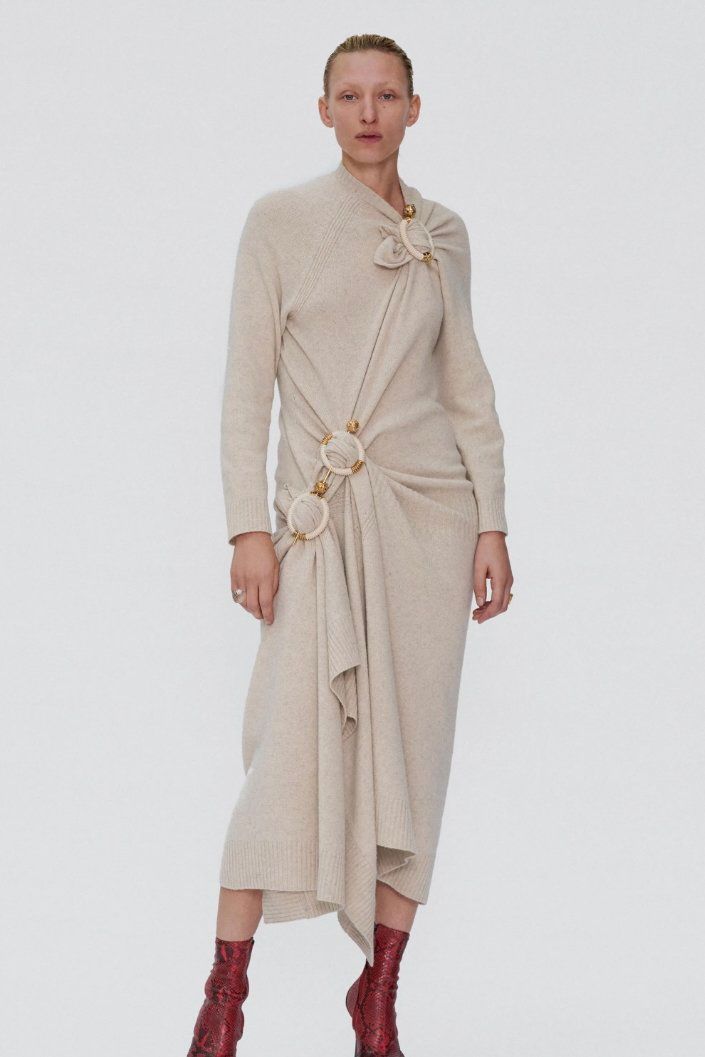 Thumbnail 49f0e84b-c49a-40ca-850d-cafe2e424e21