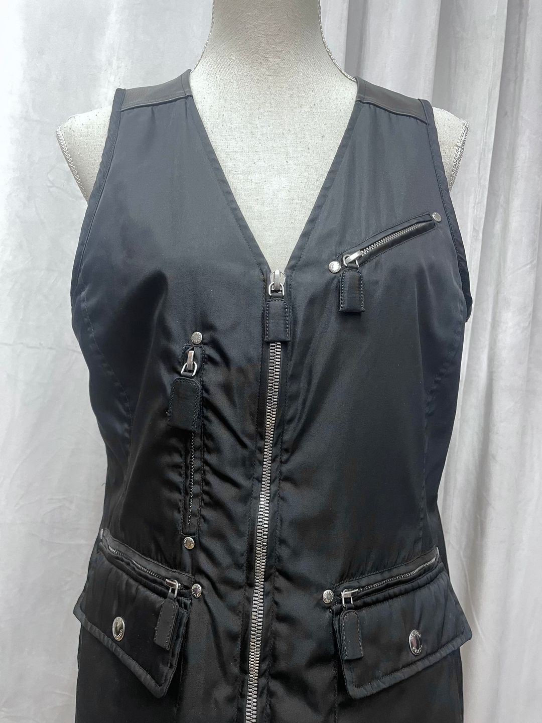 Thumbnail 6c244cc9-20be-4e93-9cde-edf6ec216b03