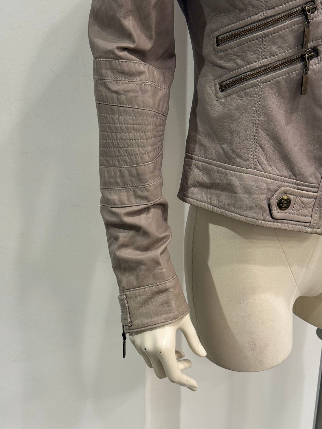 Thumbnail 326de5be-d320-439b-aaec-08ffff6786a4