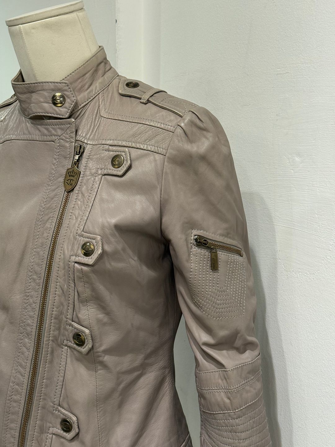 Thumbnail 3f39d958-c8d0-4d4a-8bf2-23c52018d775