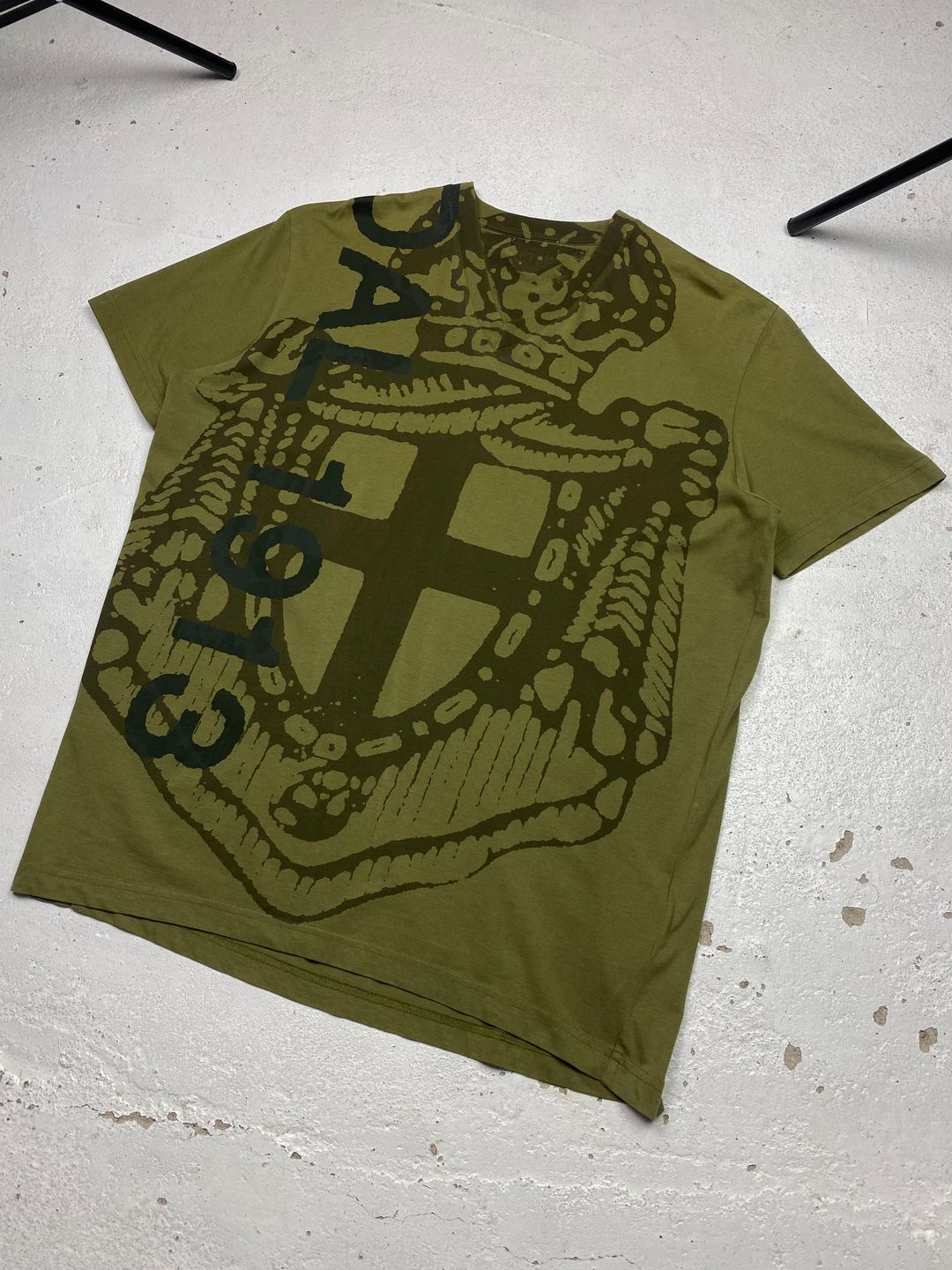 Thumbnail 678eed7d-5253-4b73-be25-9bea64eb4c60